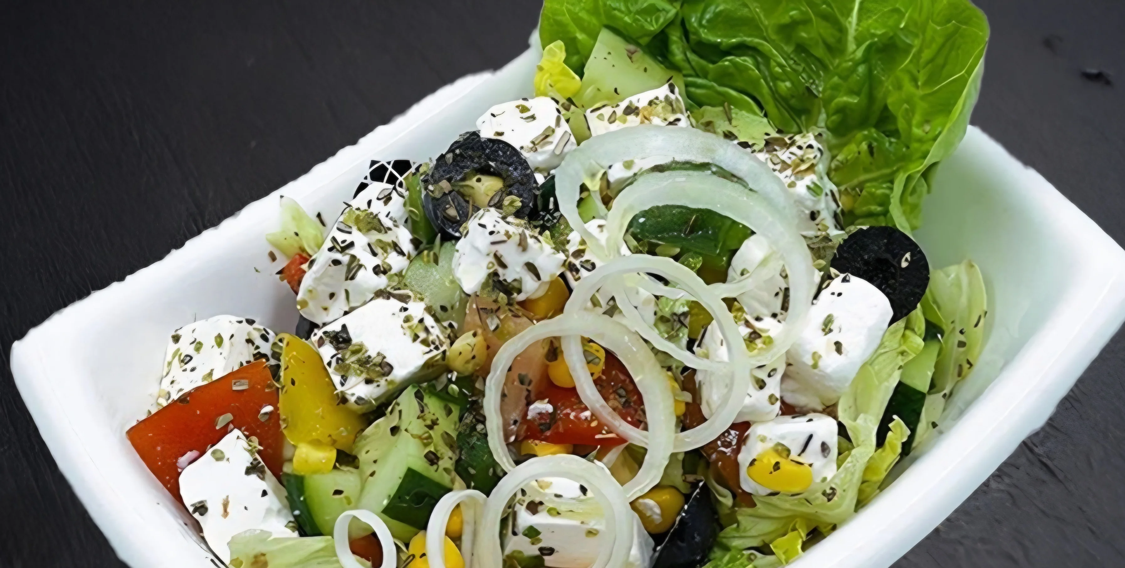 SALAT MIT KÄSE